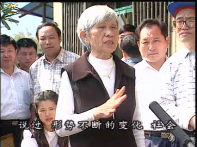 1998年12月湖南电视台采访毛家饭店创始人汤瑞仁
                                                    